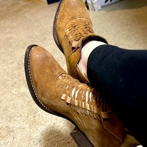 Leather booties Rebels